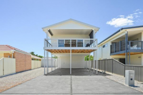 Casa Bianca - Aldinga Beach - C21 SouthCoast Holidays